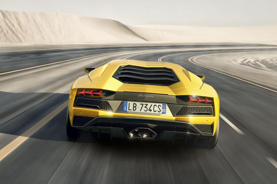  Lamborghini Aventador S 2017 года  (WW) (фото 2 из 74)